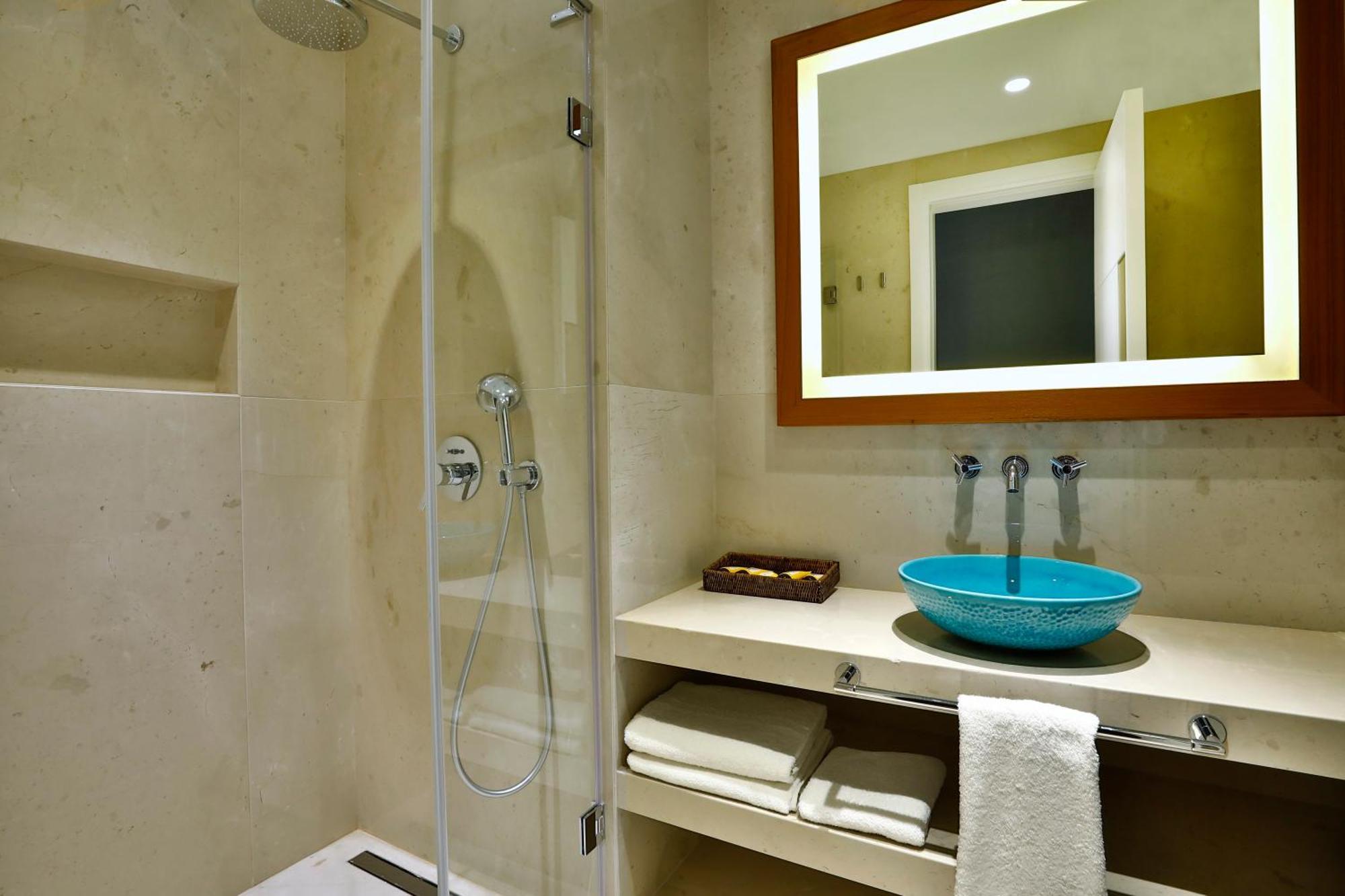 Mare Deluxe Residences & Hotel 4*