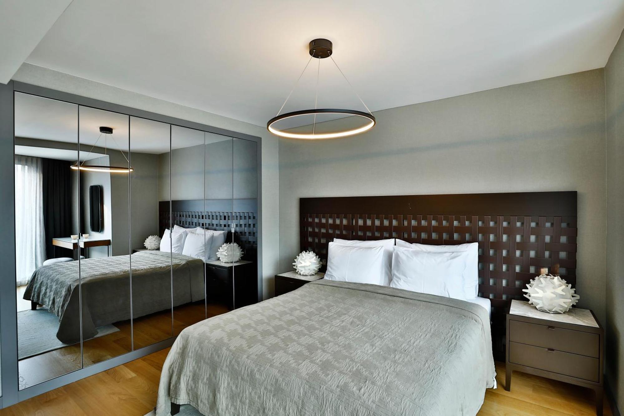 Mare Deluxe Residences &