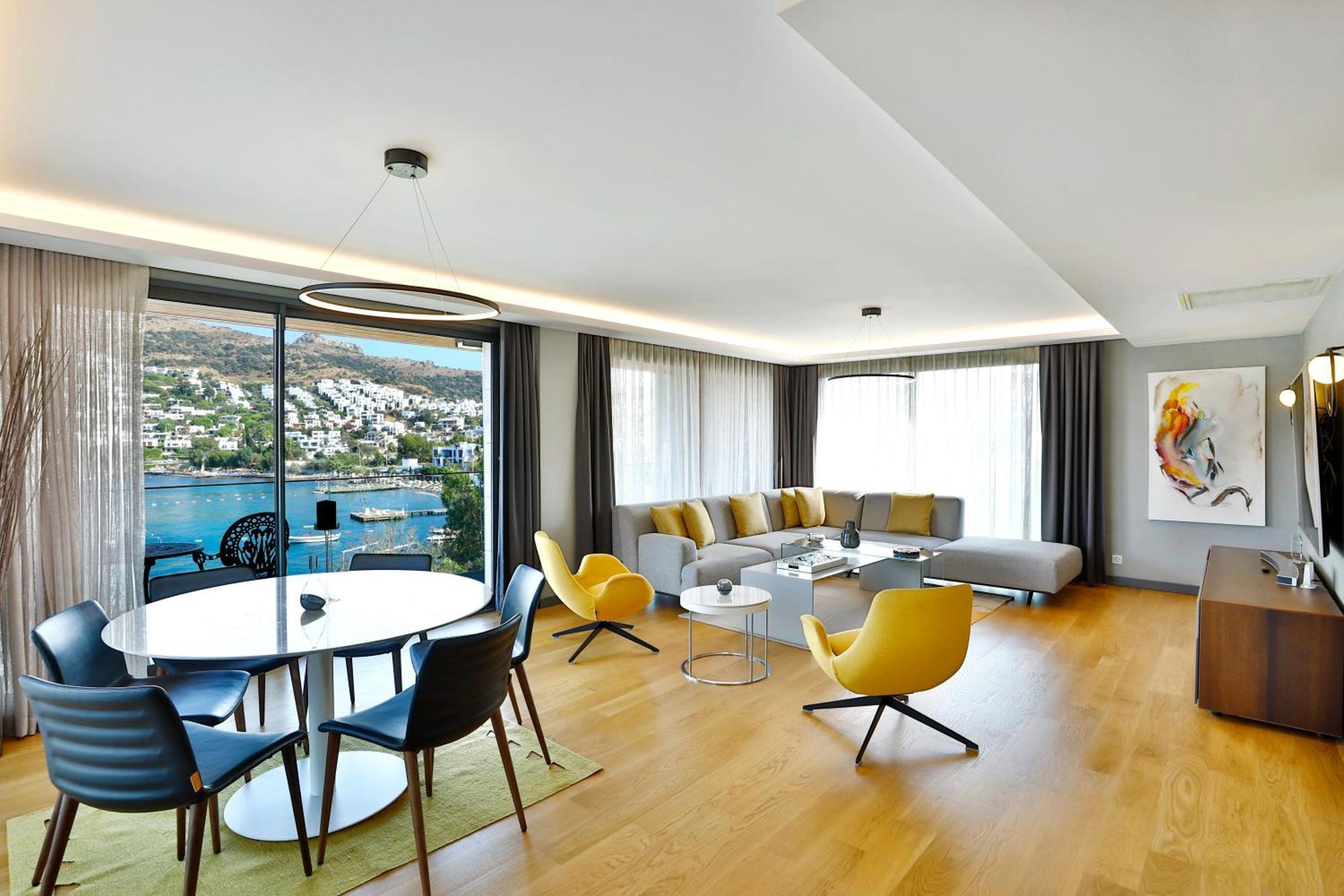 Mare Deluxe Residences & Hotel 4*