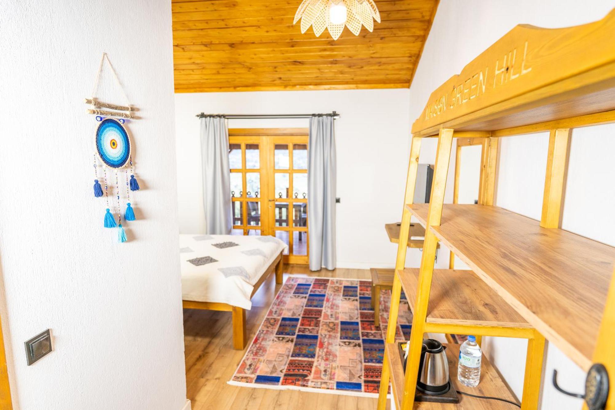 Maison Hill Hobbit & Boutique Hotel *