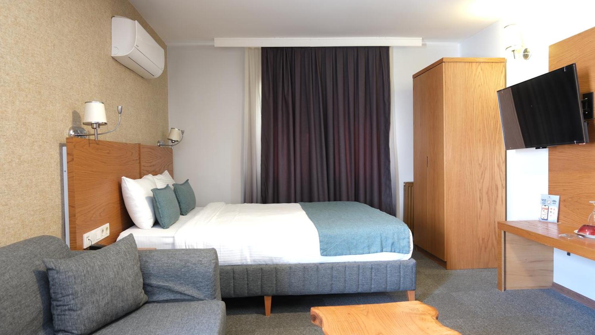 Varyant Hotel *