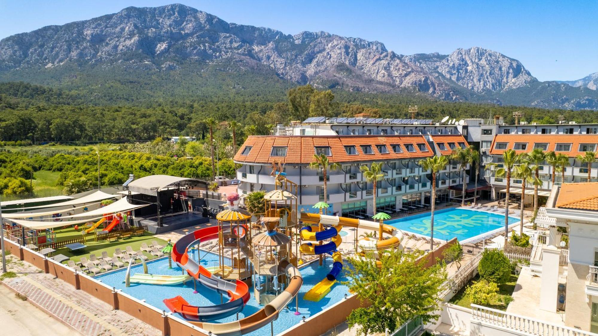 Dedeman Kemer