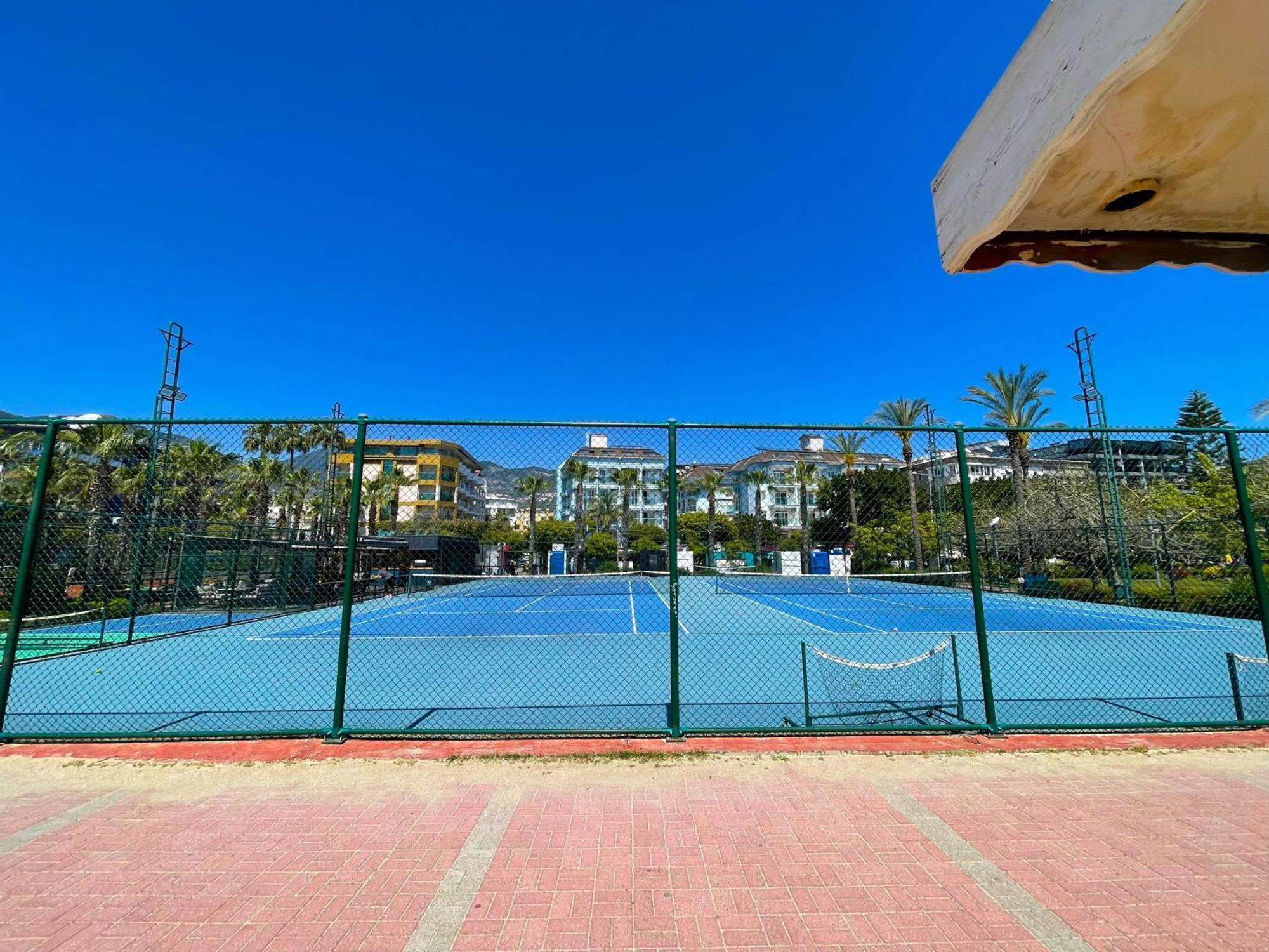 Sa Apartments! 150M To The Cleopatra Beach *
