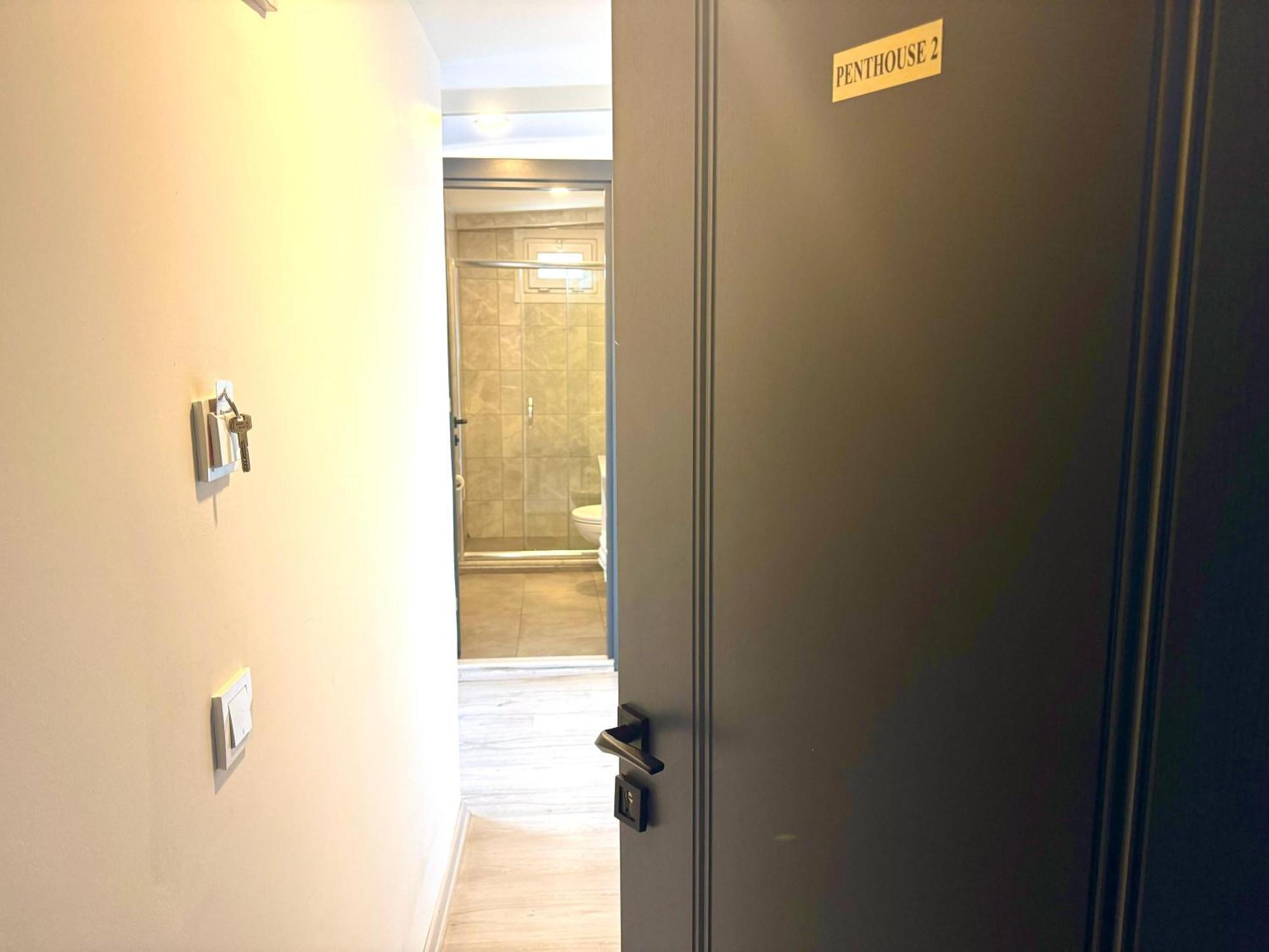 Hanedan Hotel
