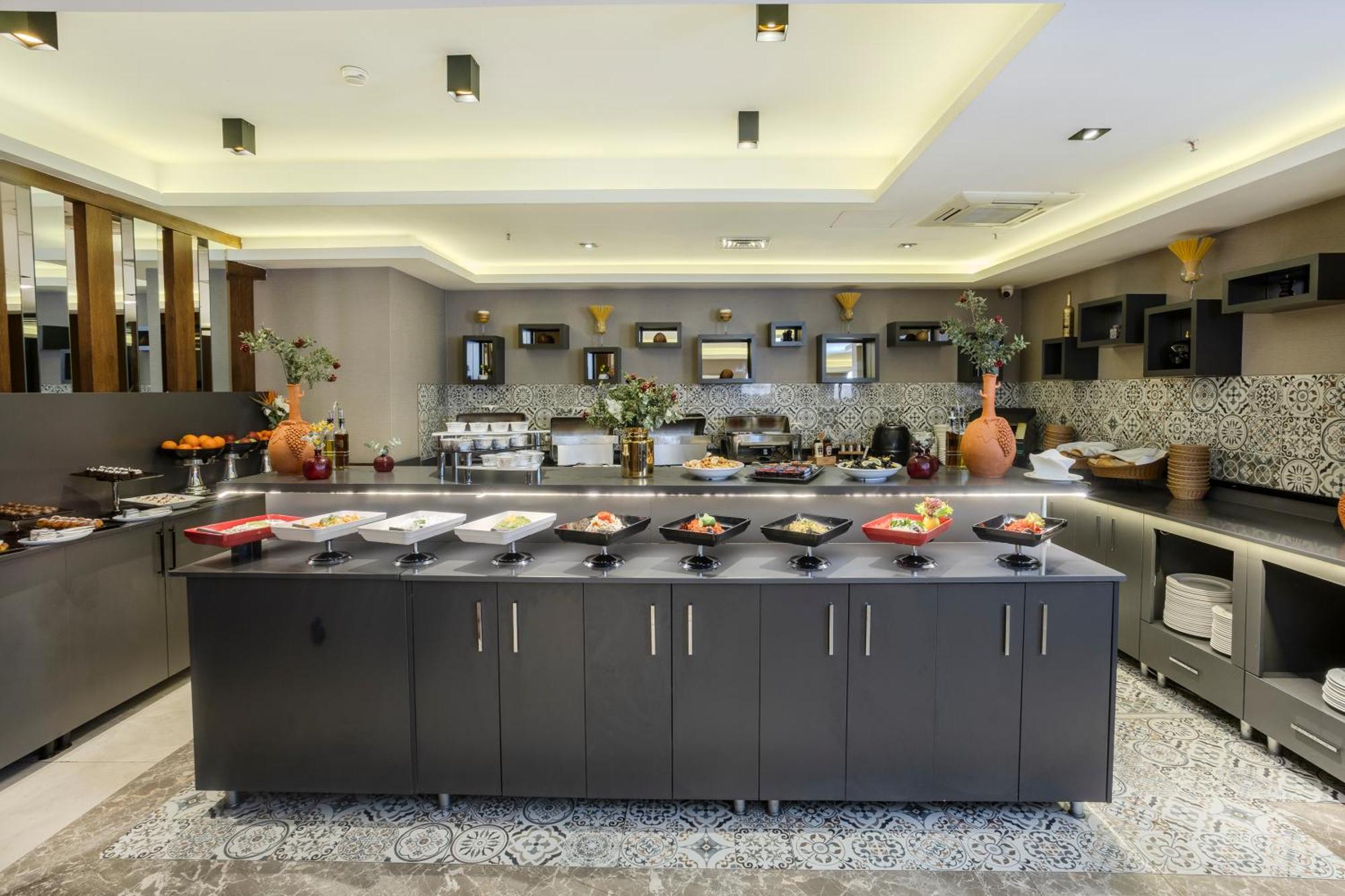Royal Termal Hotel 4*