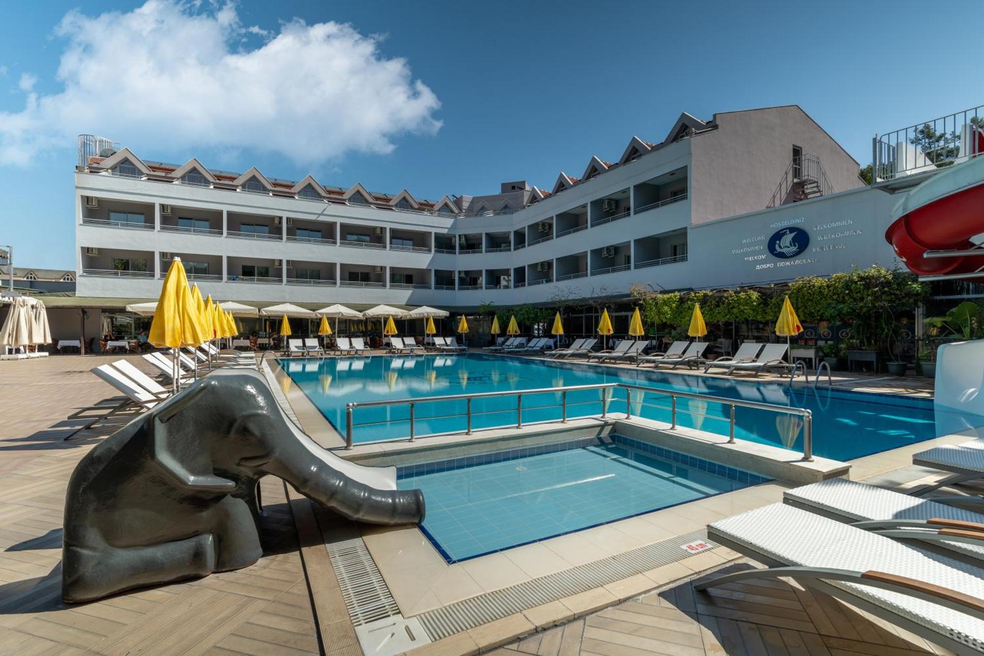 Grand Viking Hotel *