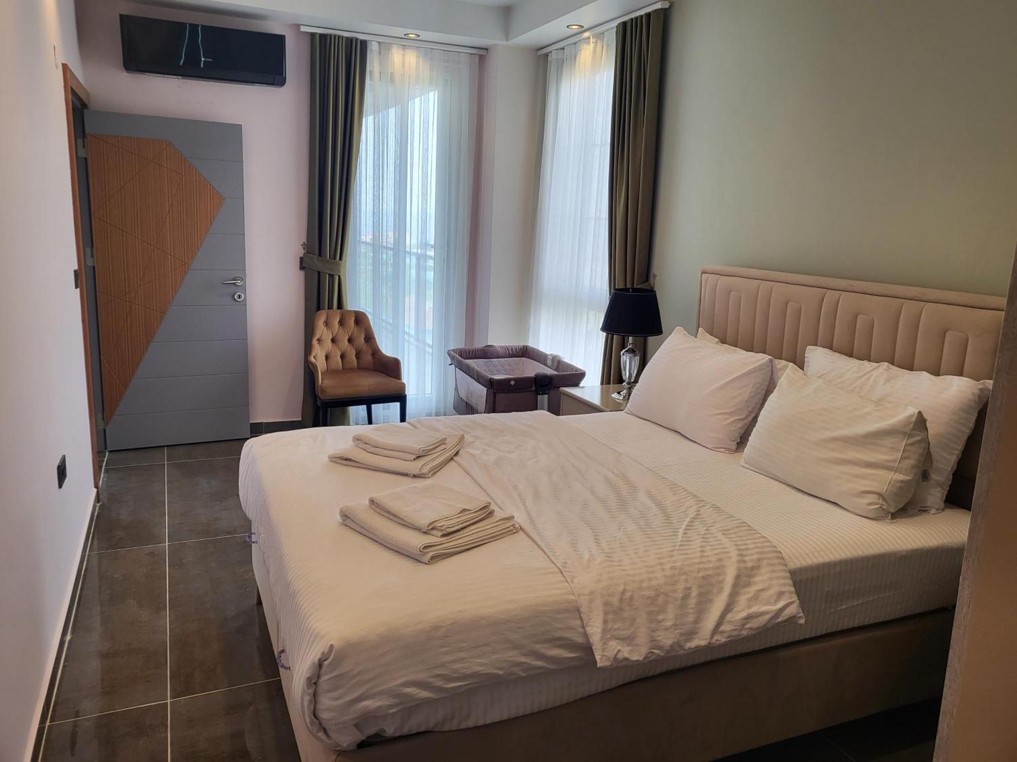 Comfort 4 Bedroom Yalova View *