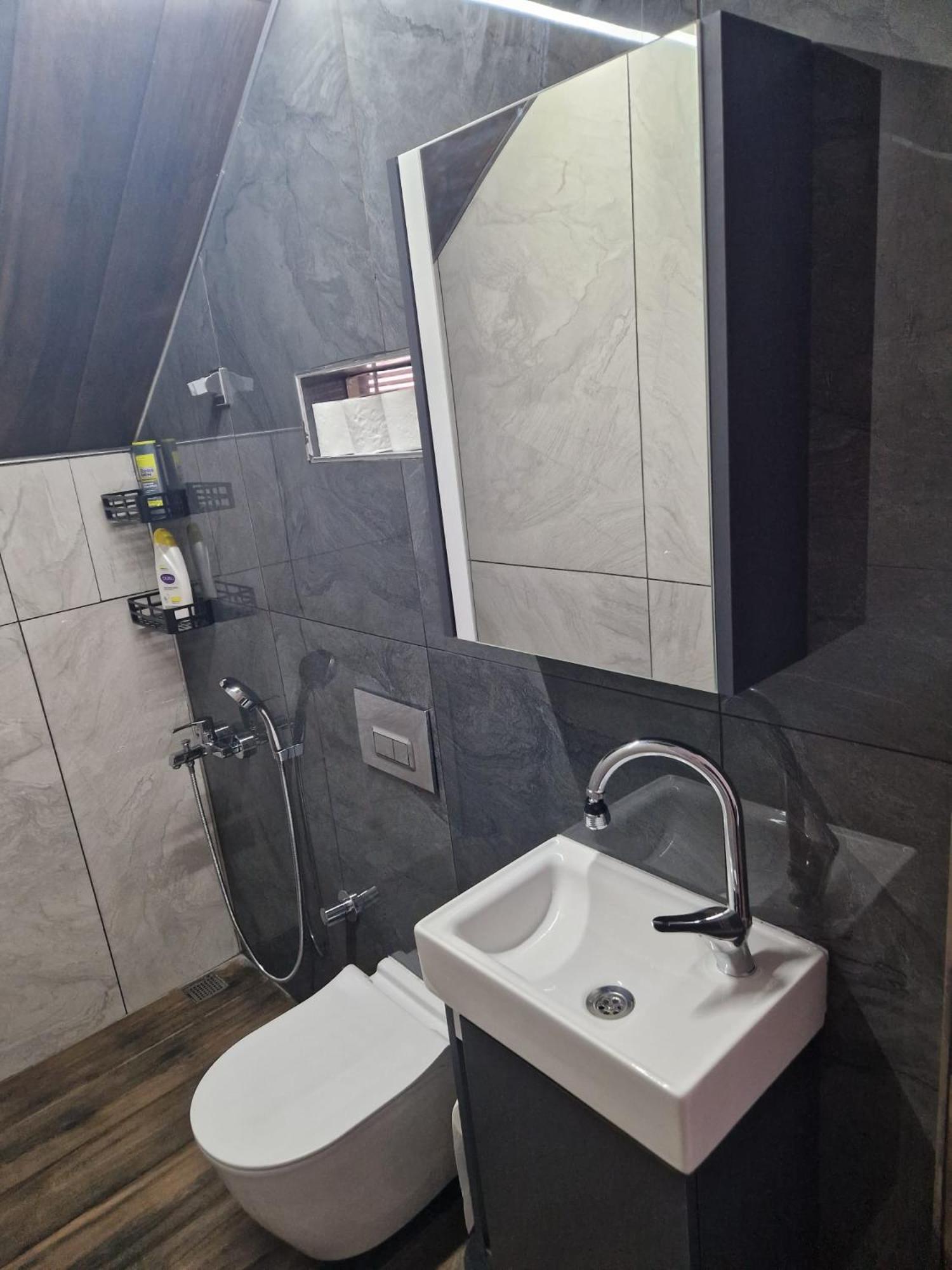 2 Rooms Apartment With Garden Villa
