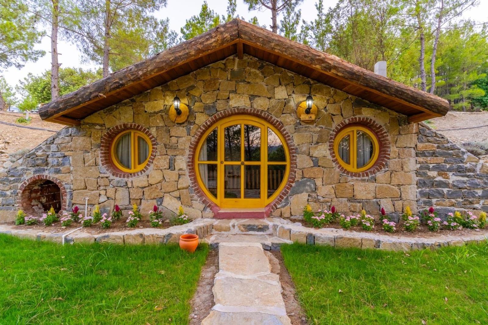 Maison Hill Hobbit & Boutique Hotel *