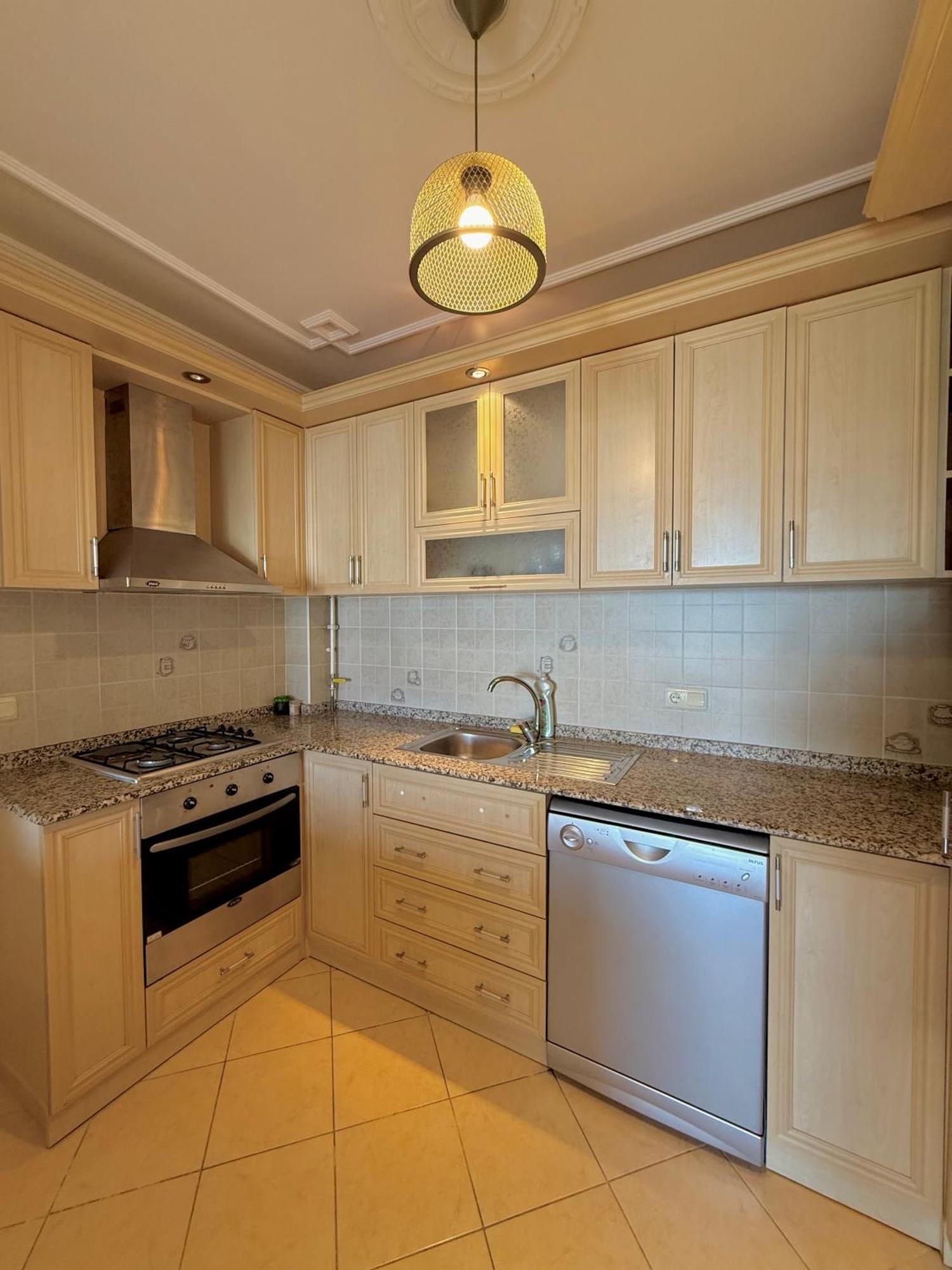 Family 2bd Flat 150m To The * Alanya
