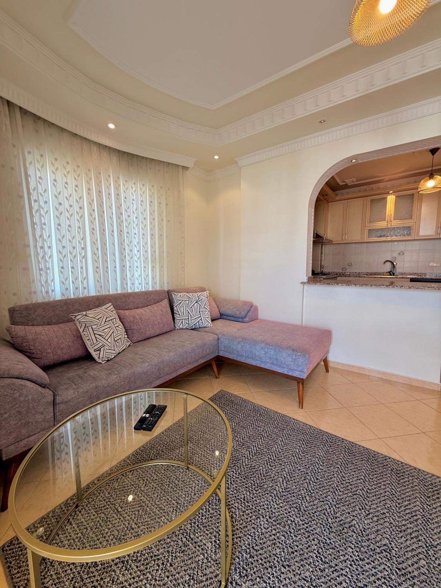 Family 2bd Flat 150m To The Apartment