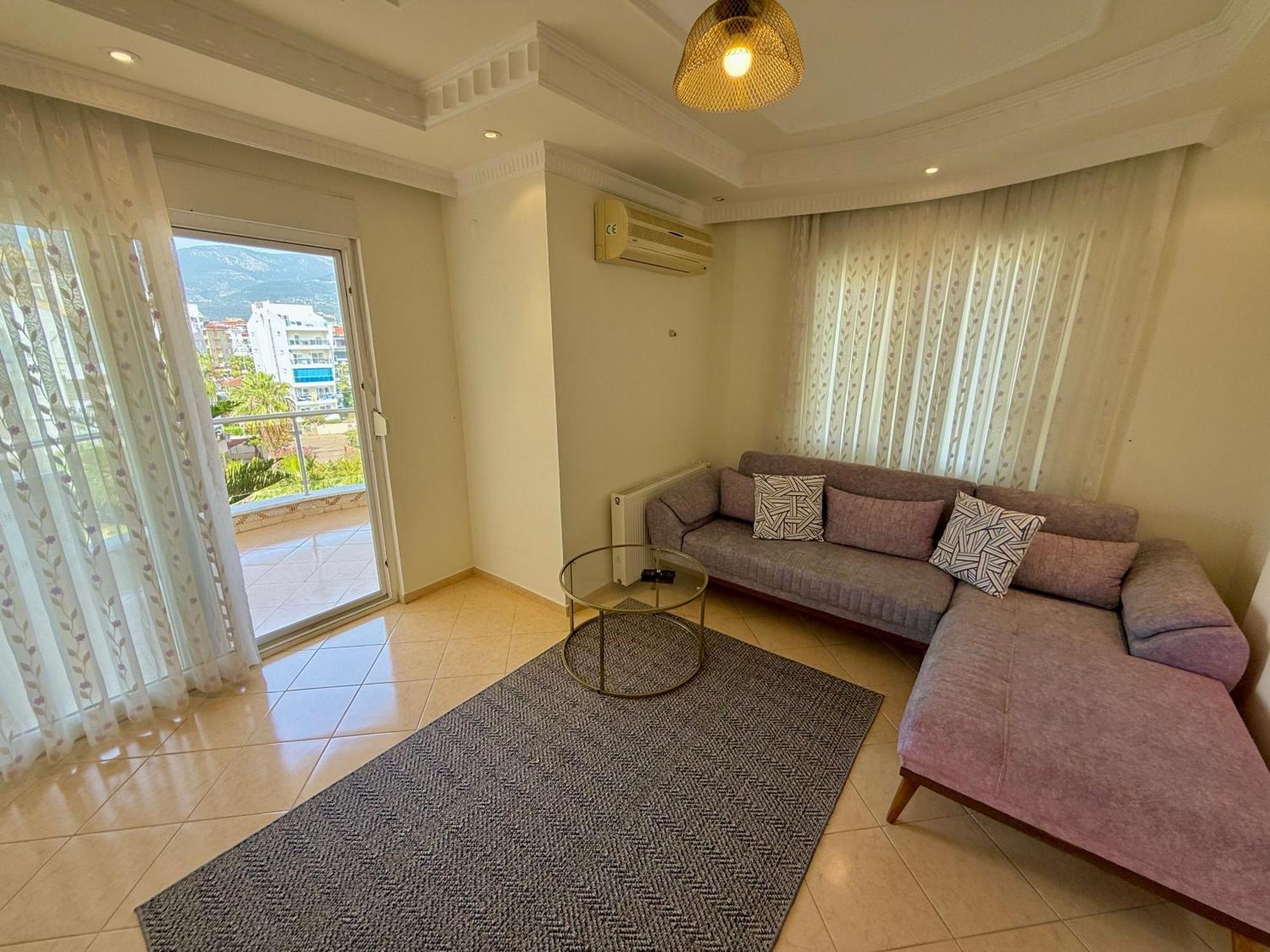 Family 2bd Flat 150m To The Apartment