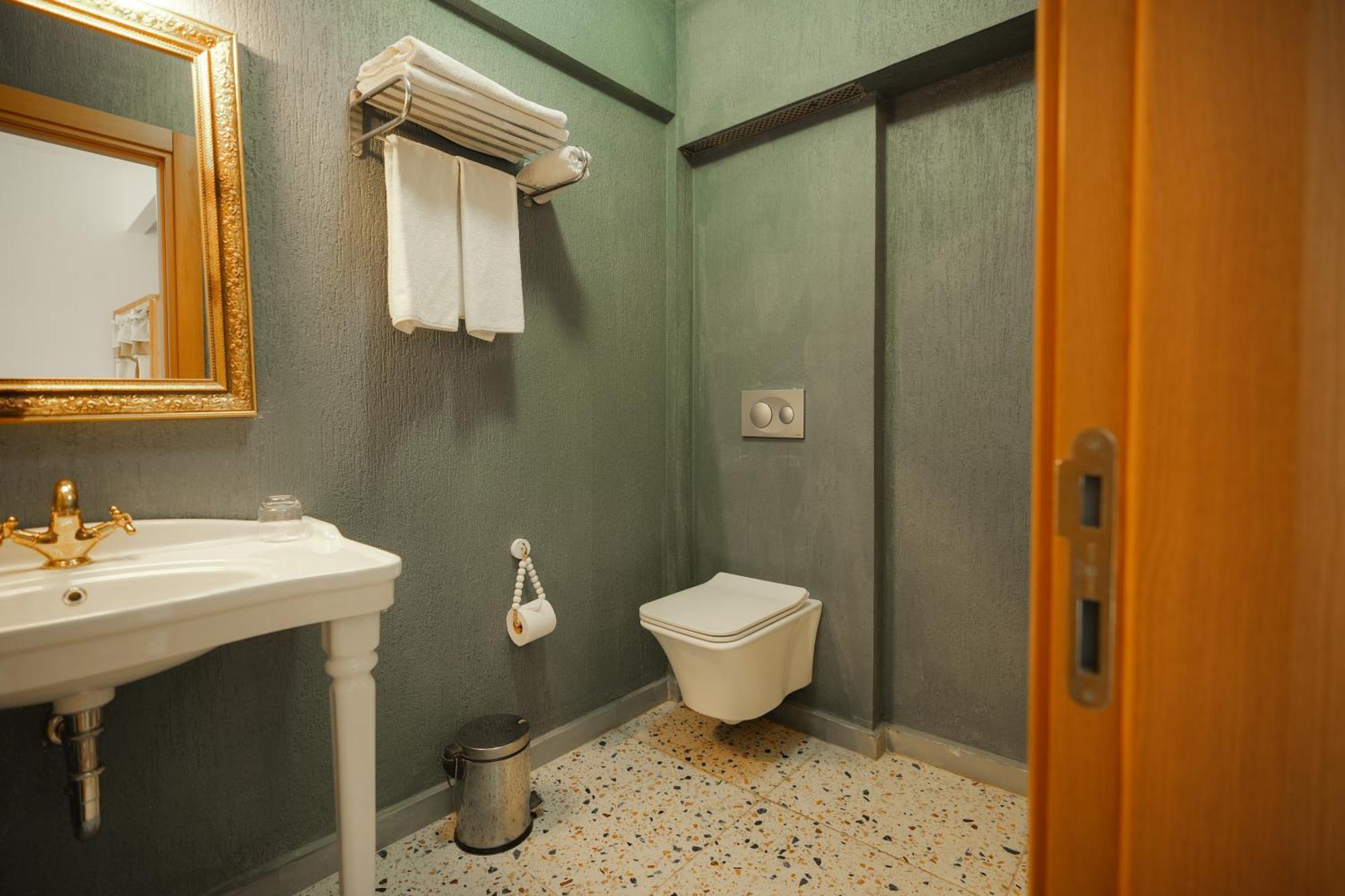 La Vida Aparthotel