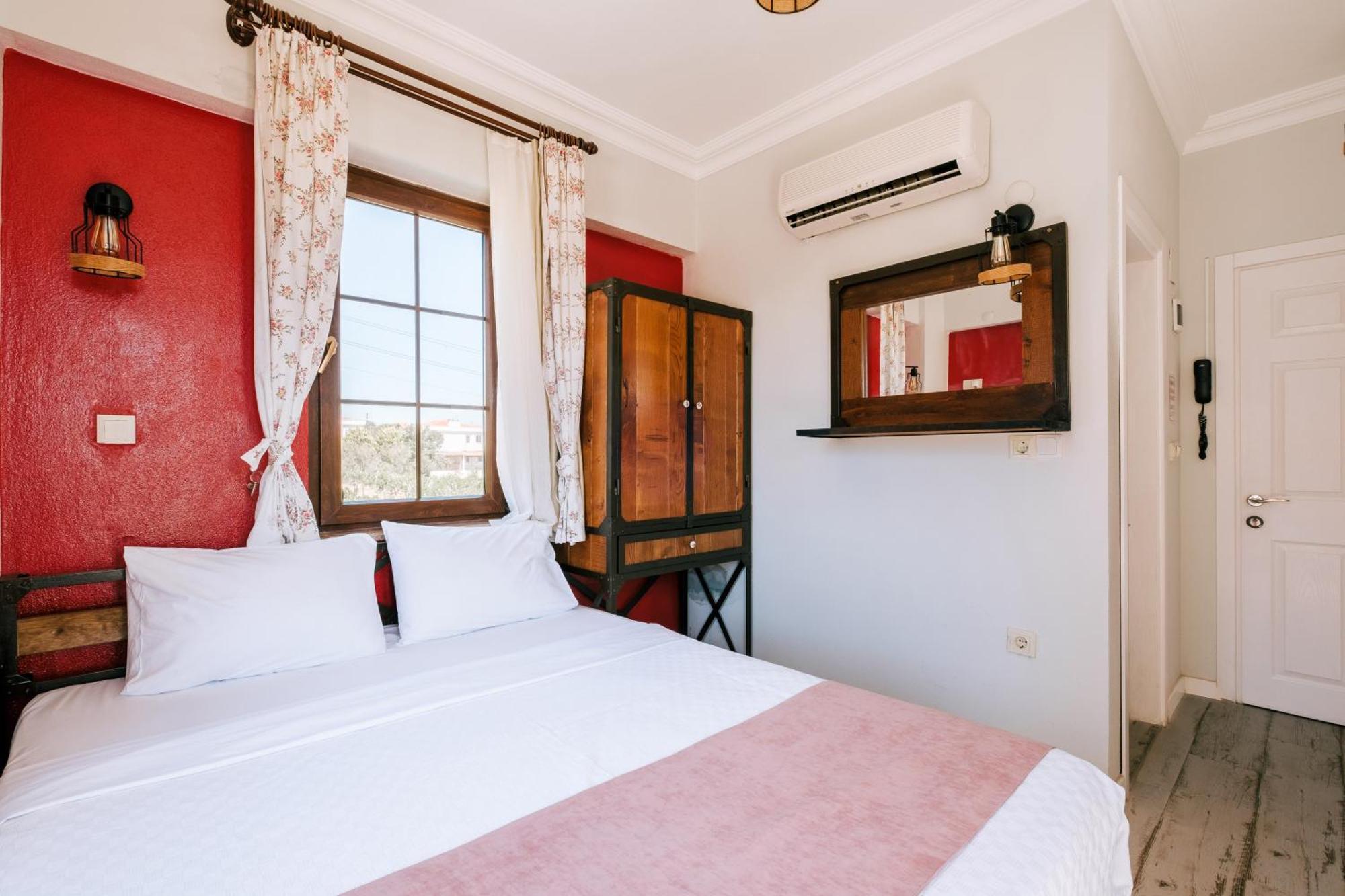 K Bed & Breakfast 2*
