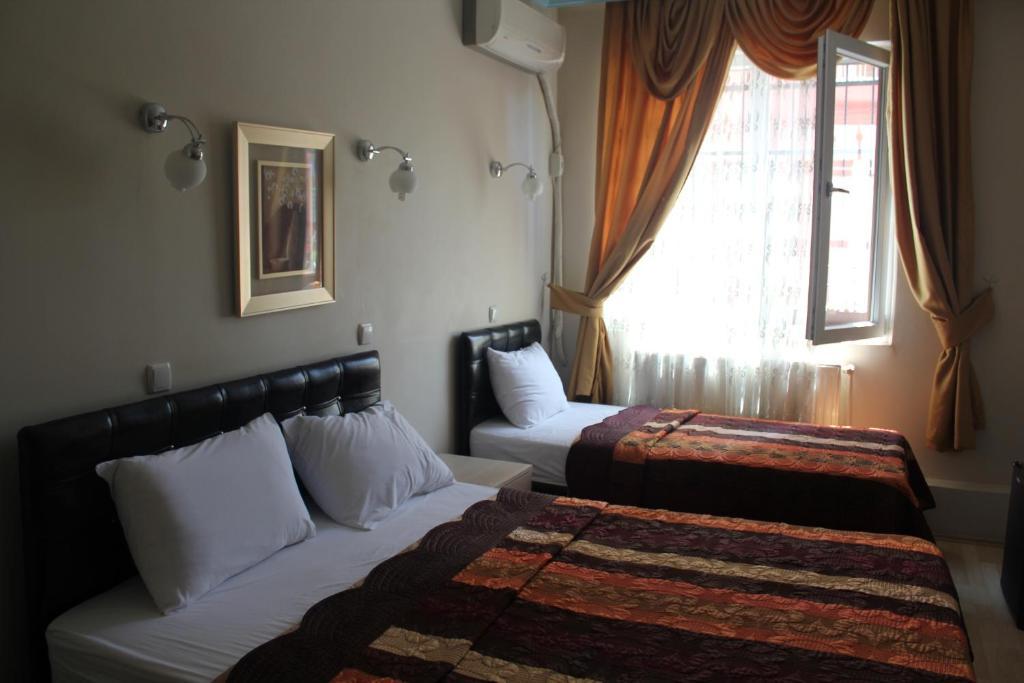 Sofia Corner Aparthotel 3*