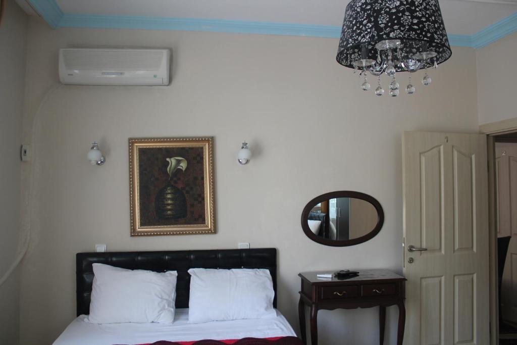 Sofia Corner Aparthotel