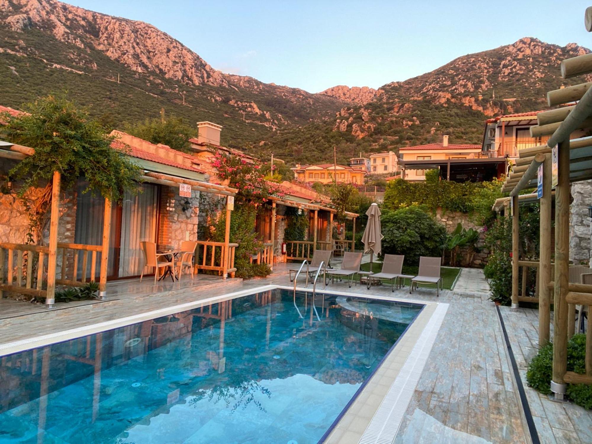 Suna House Guest house *