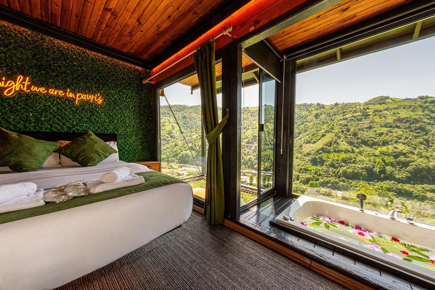 Pavri Lodge *