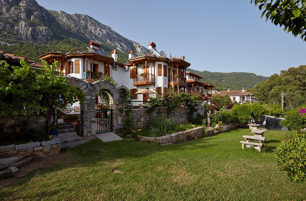 Aparthotel Vali