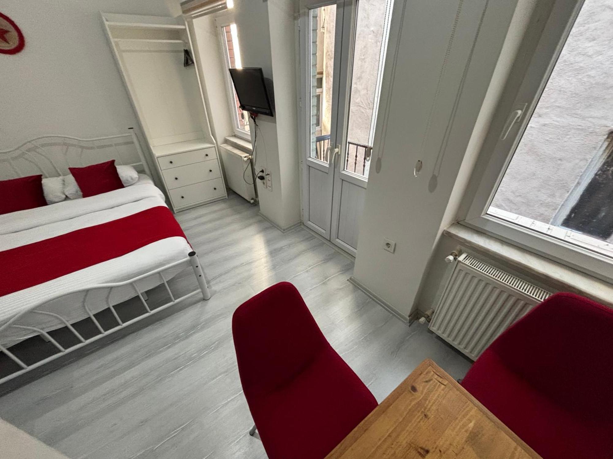 Istanberry - Berry Life Aparthotel 2*