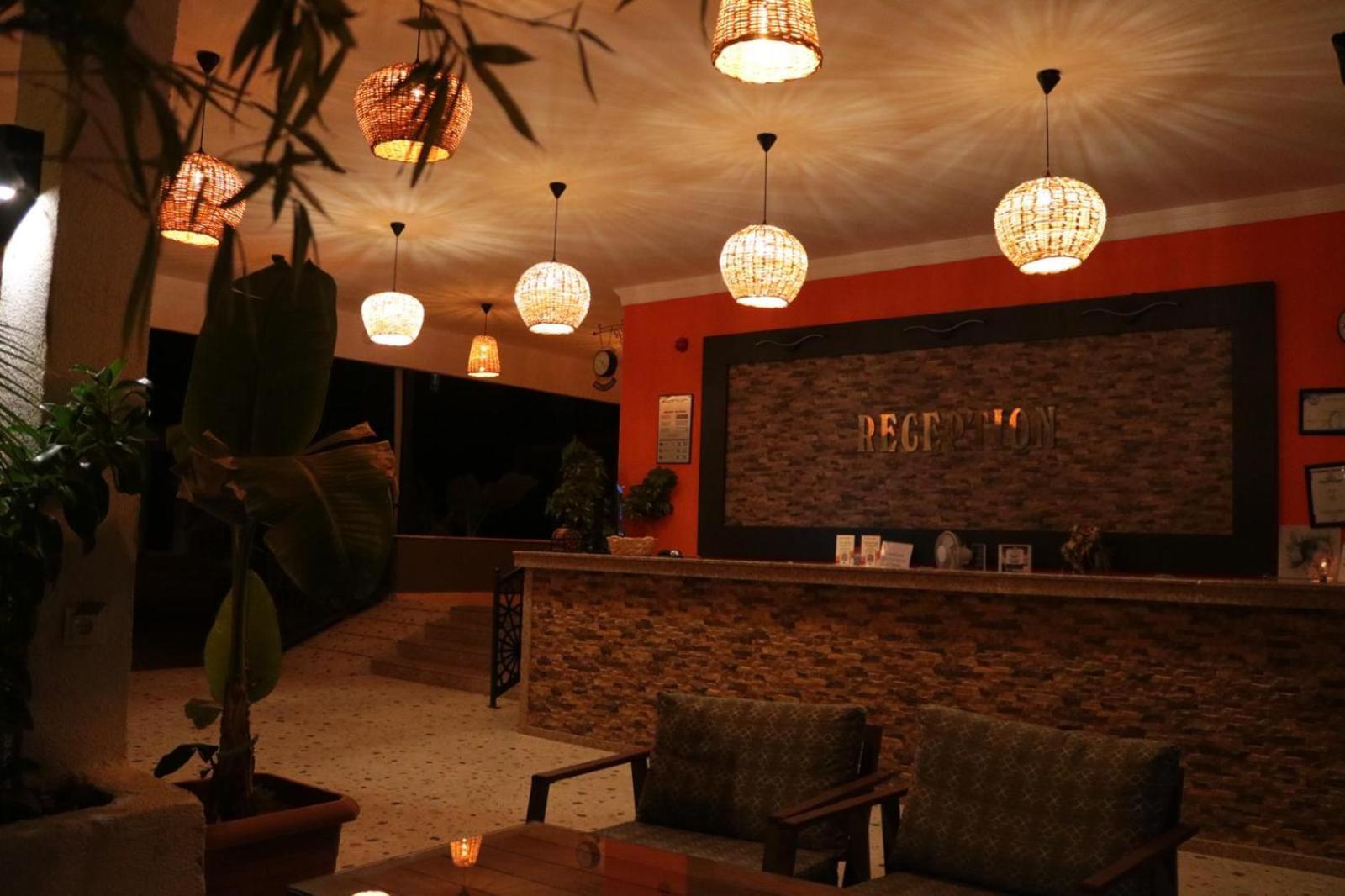 Hotel Taner 3*