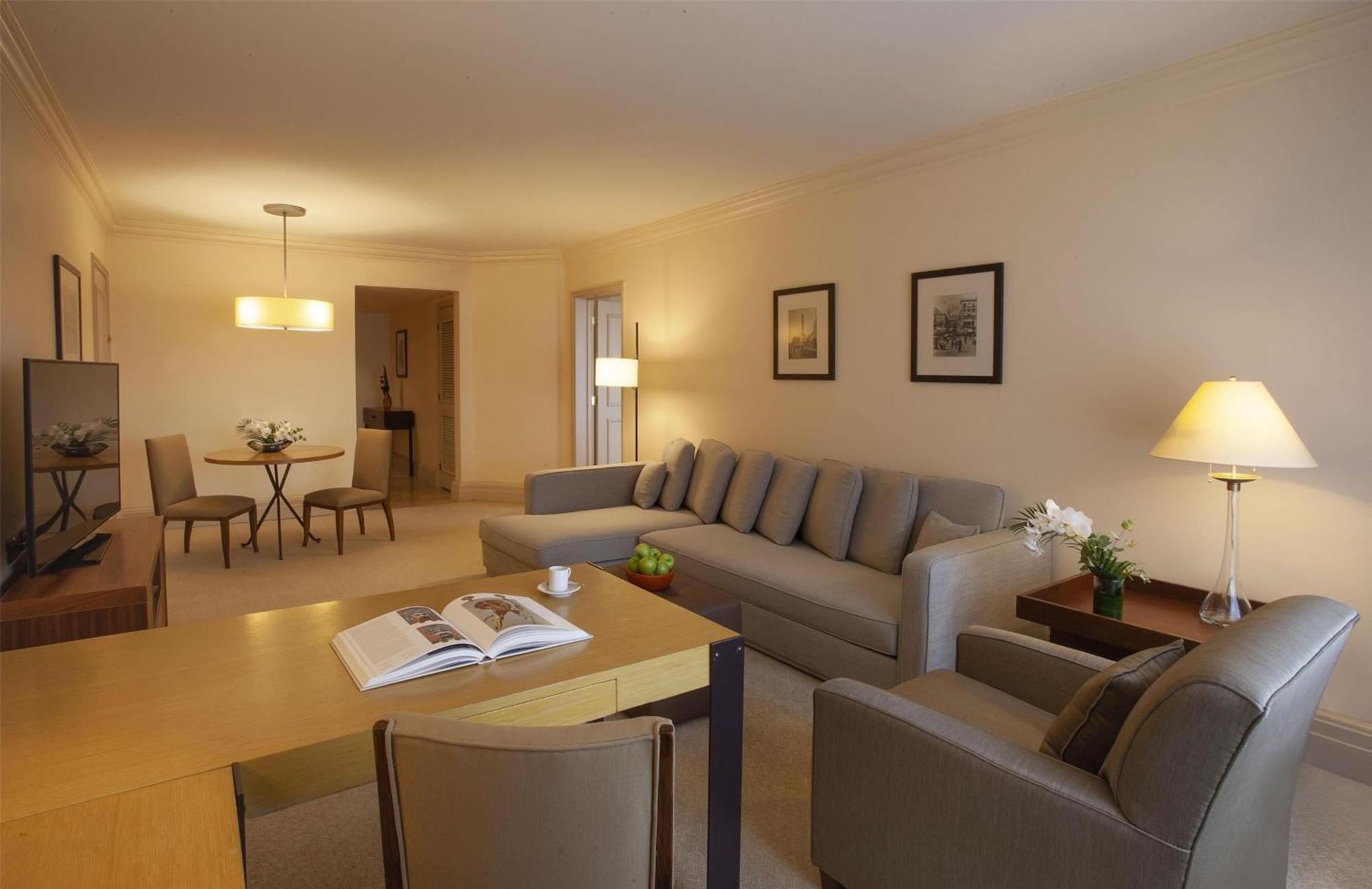 Grand Hyatt Hotel