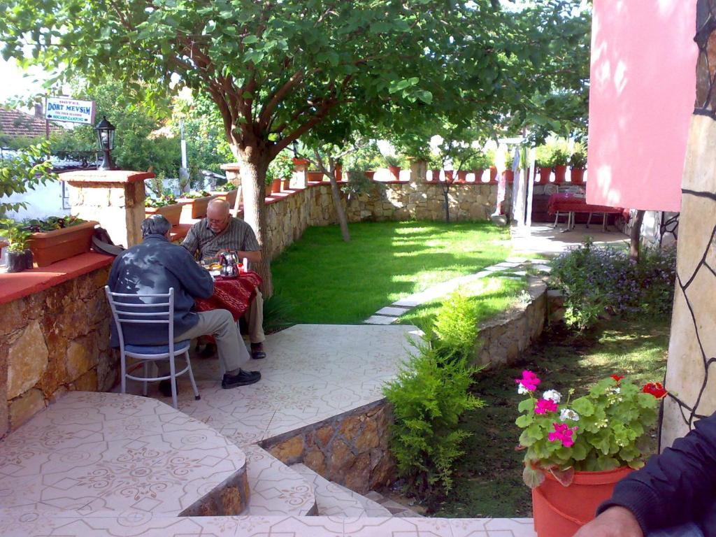 Sinter Terasse House Guest house