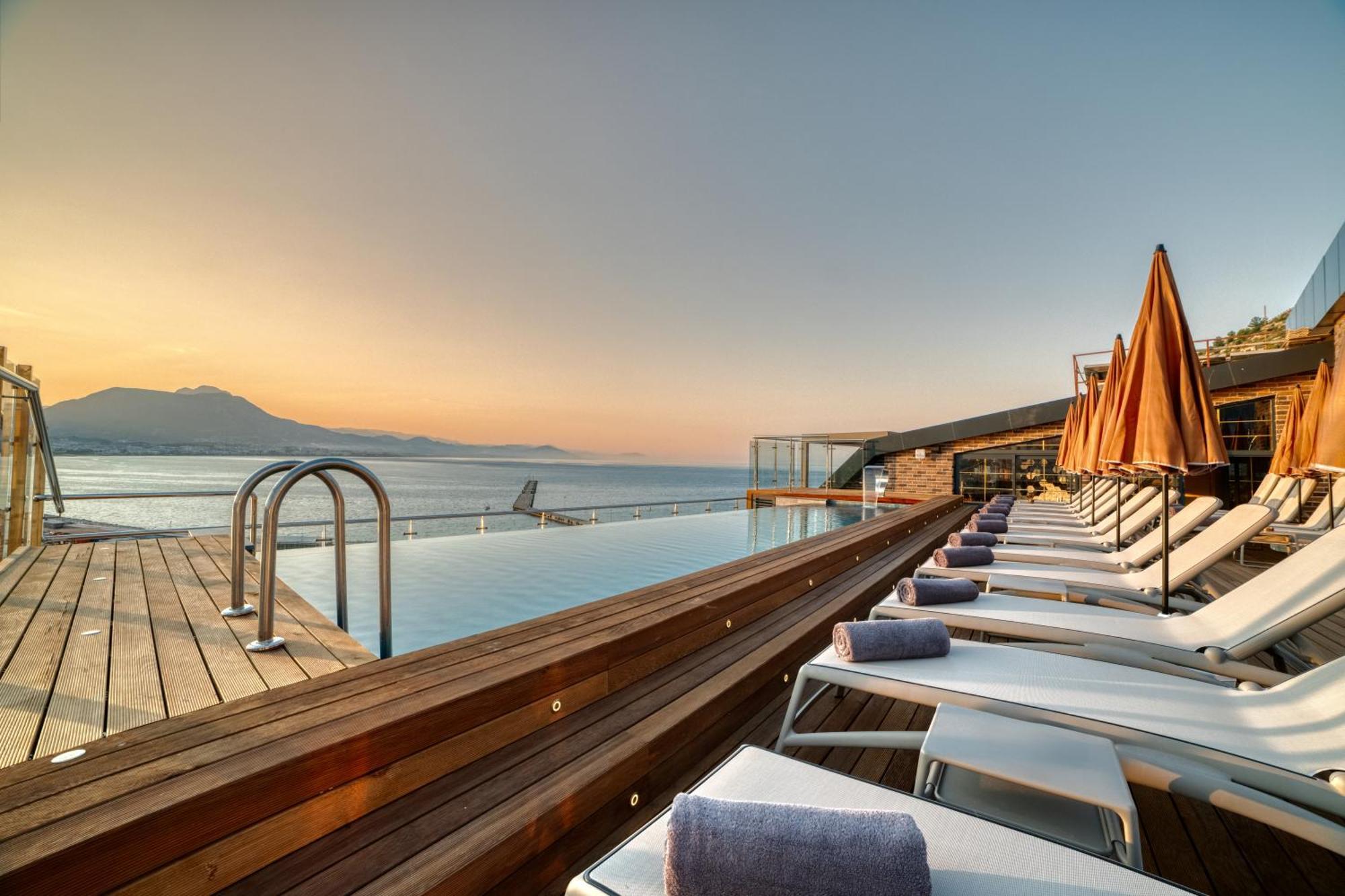 Hotel Numa Port