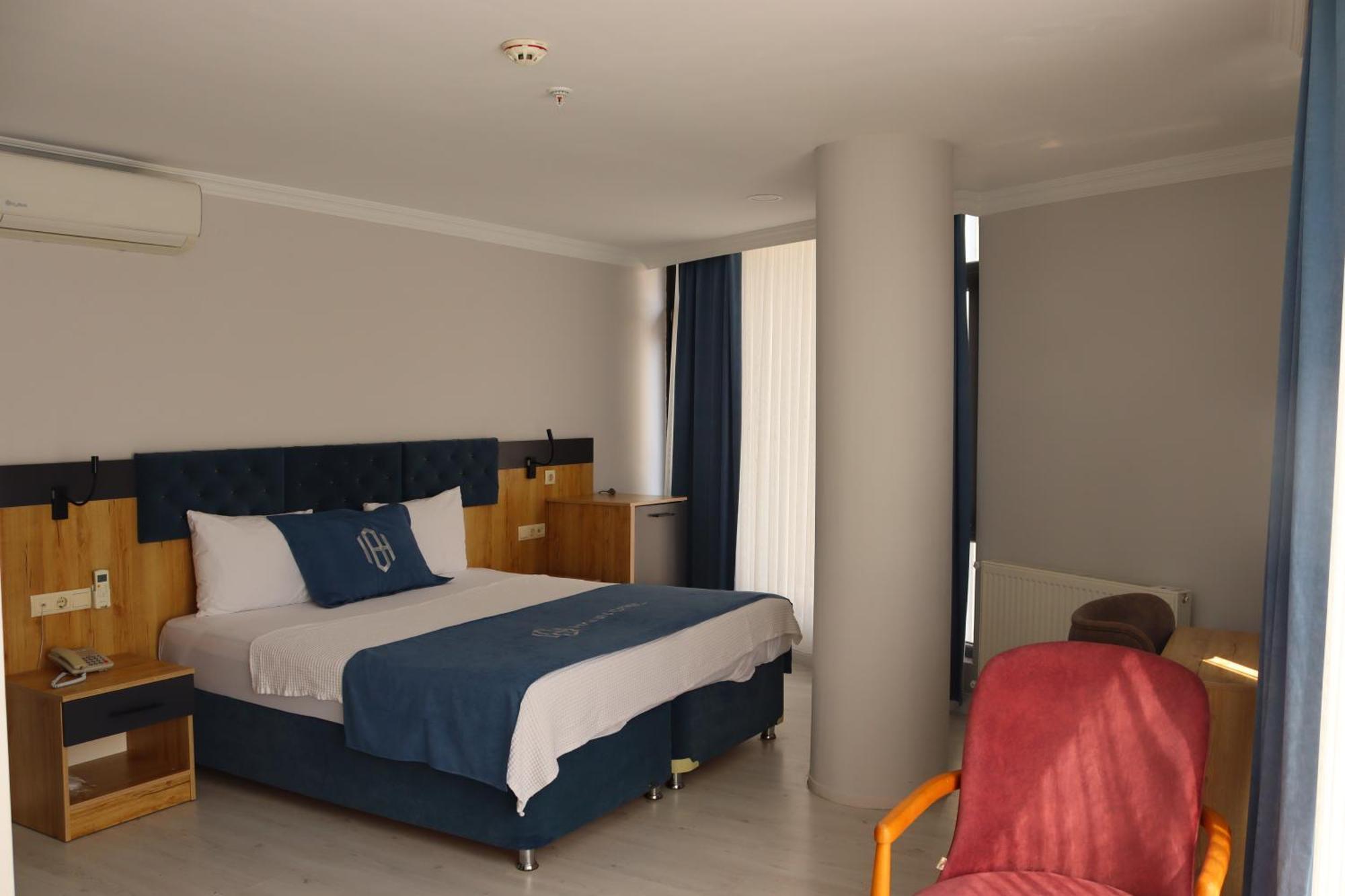 Hann Hotel *