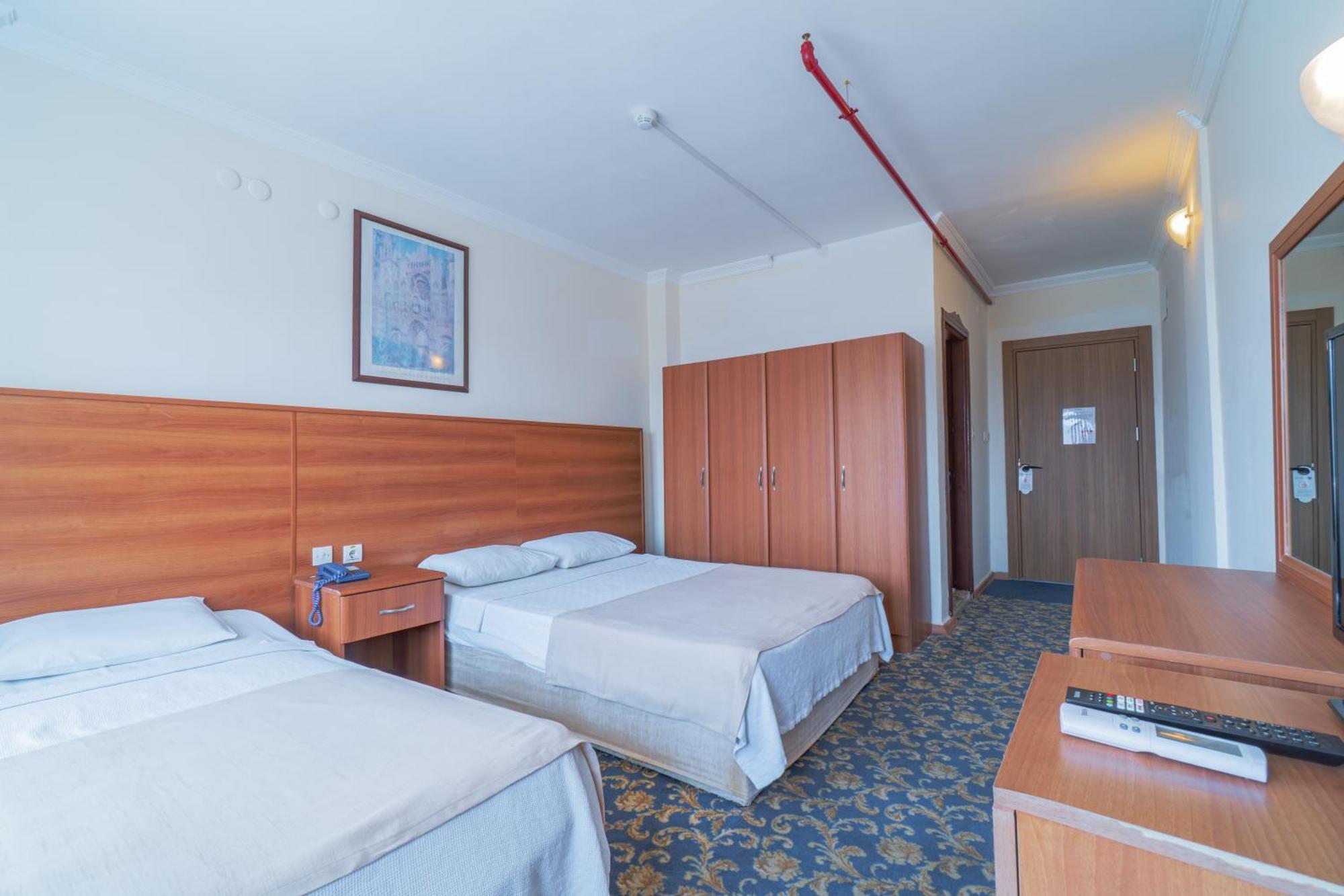 Club Pineta 4*