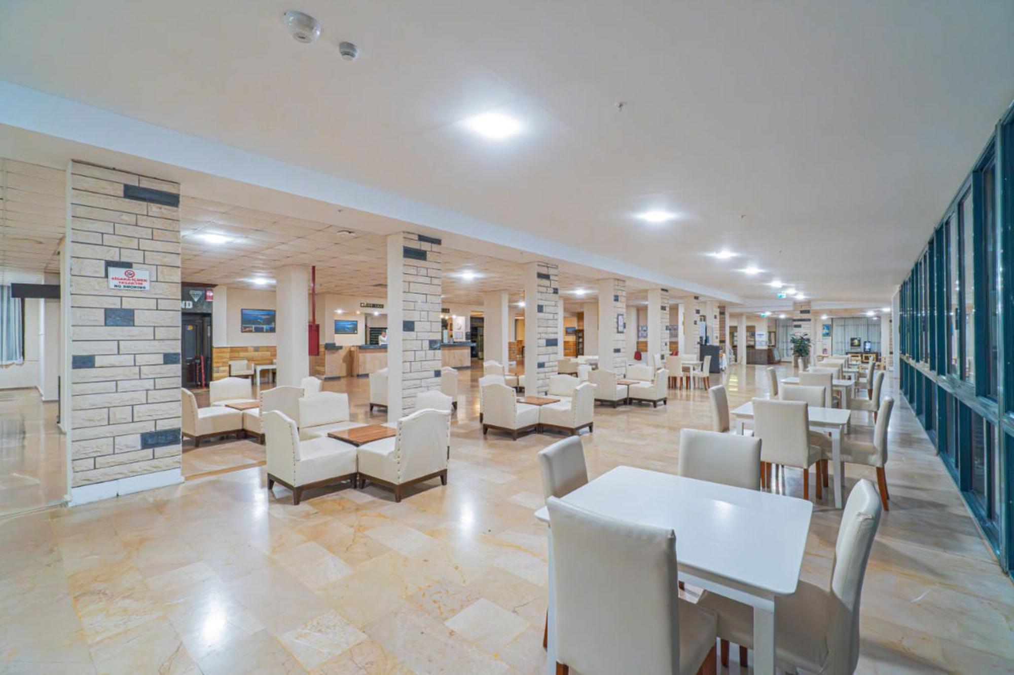 Hotel Club Pineta 4*