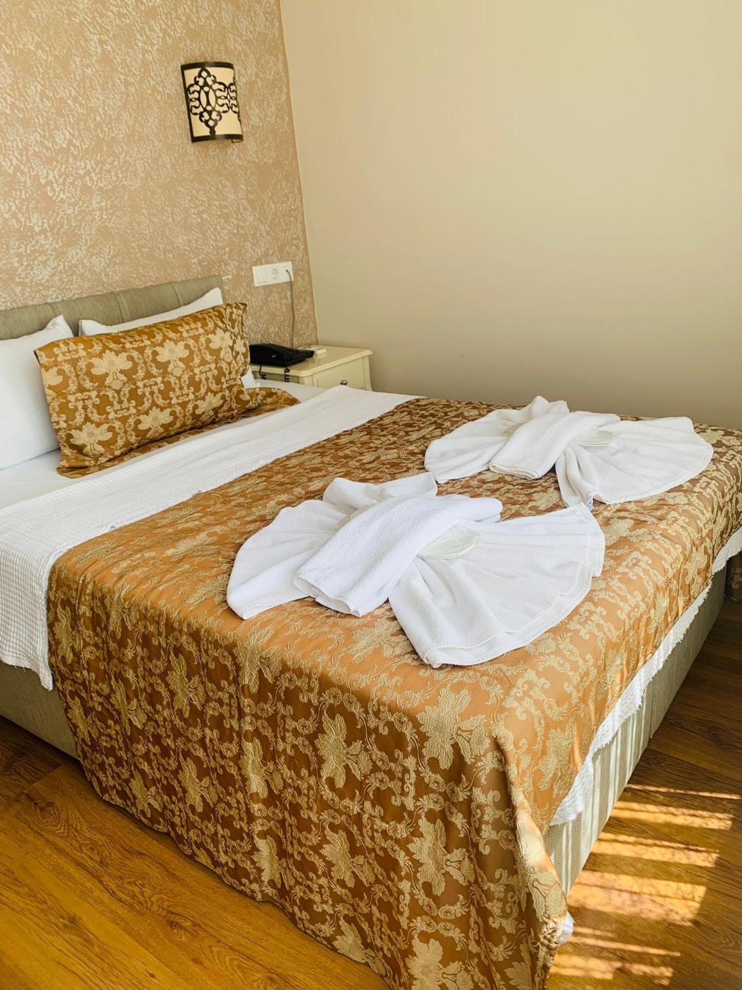 Buhara Family Hotel