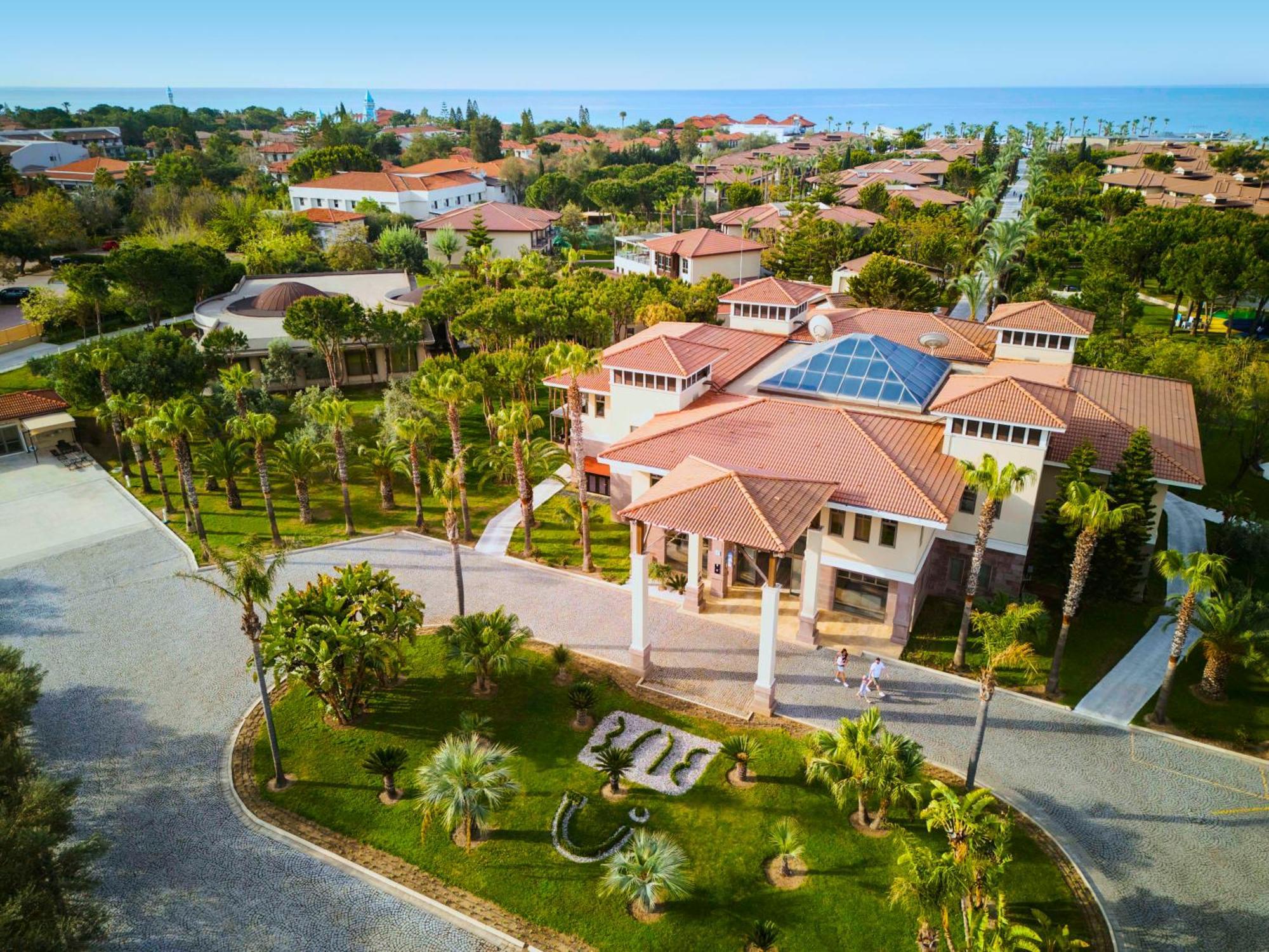 Tui Blue Palm Garden Side