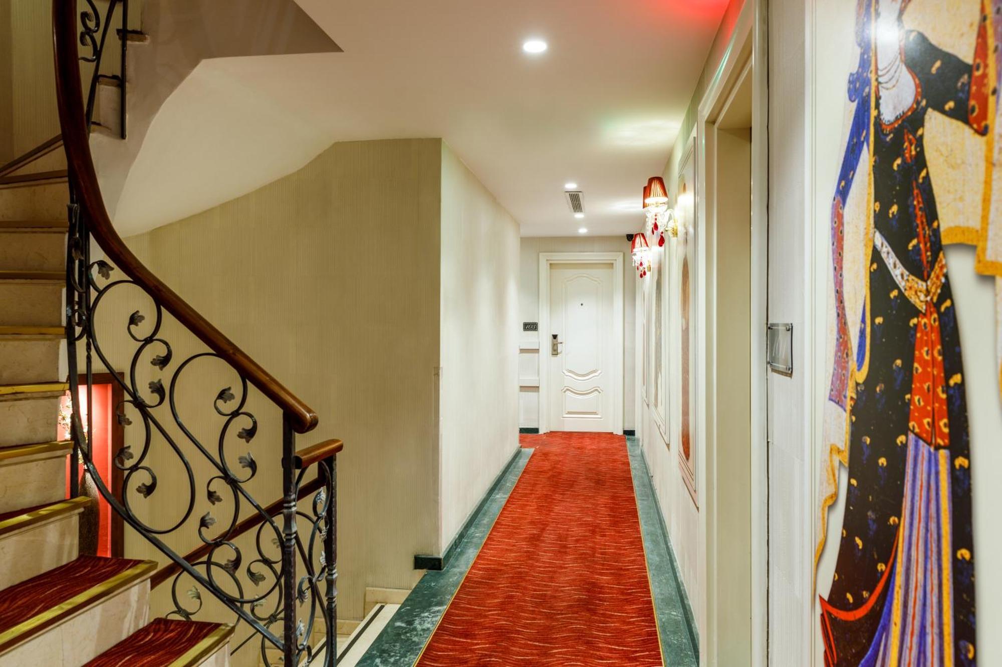 Hotel Amira