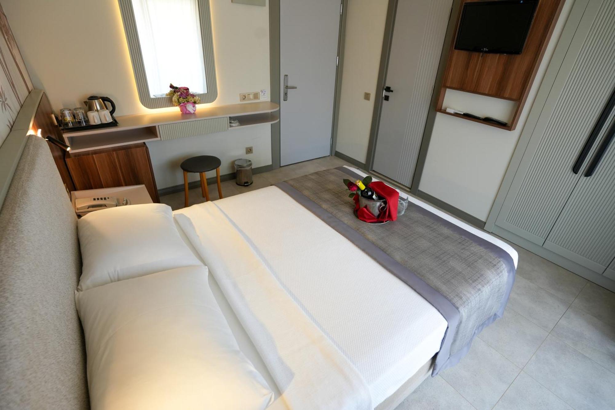 Ida Hotel 3*
