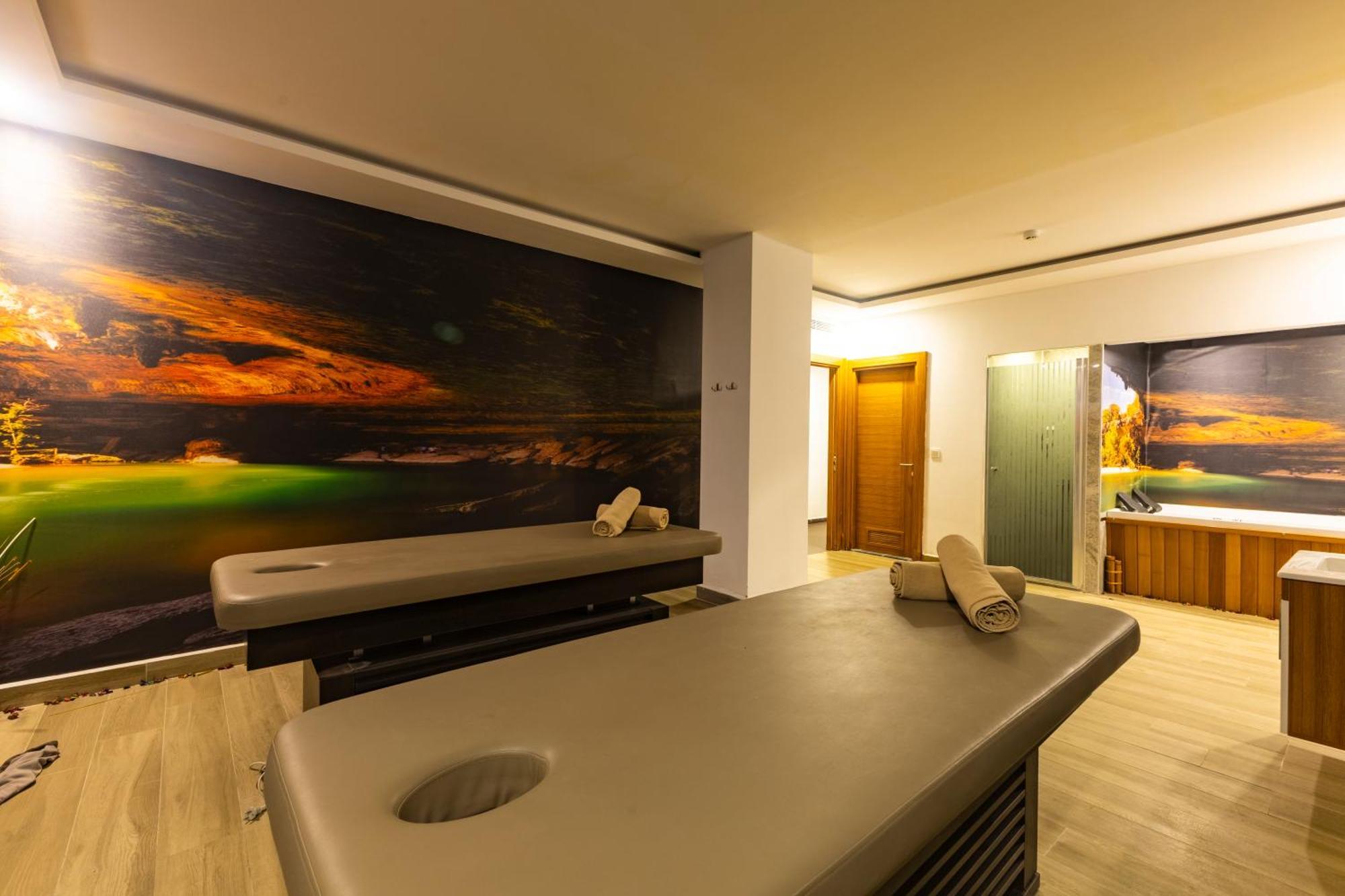Hotel The Nowness Luxury & Adulty Only