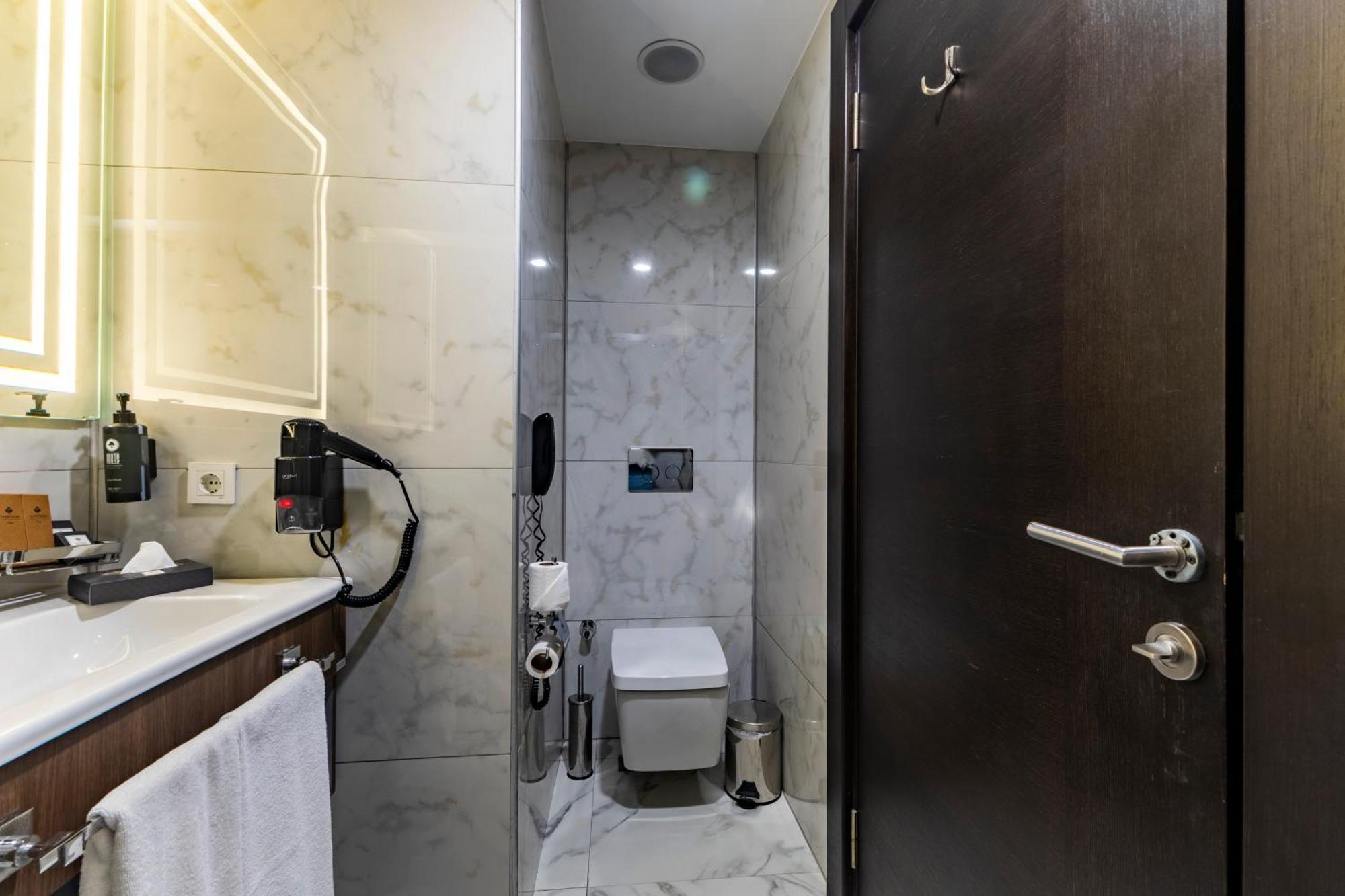 The Nowness Luxury & Adulty Only Hotel