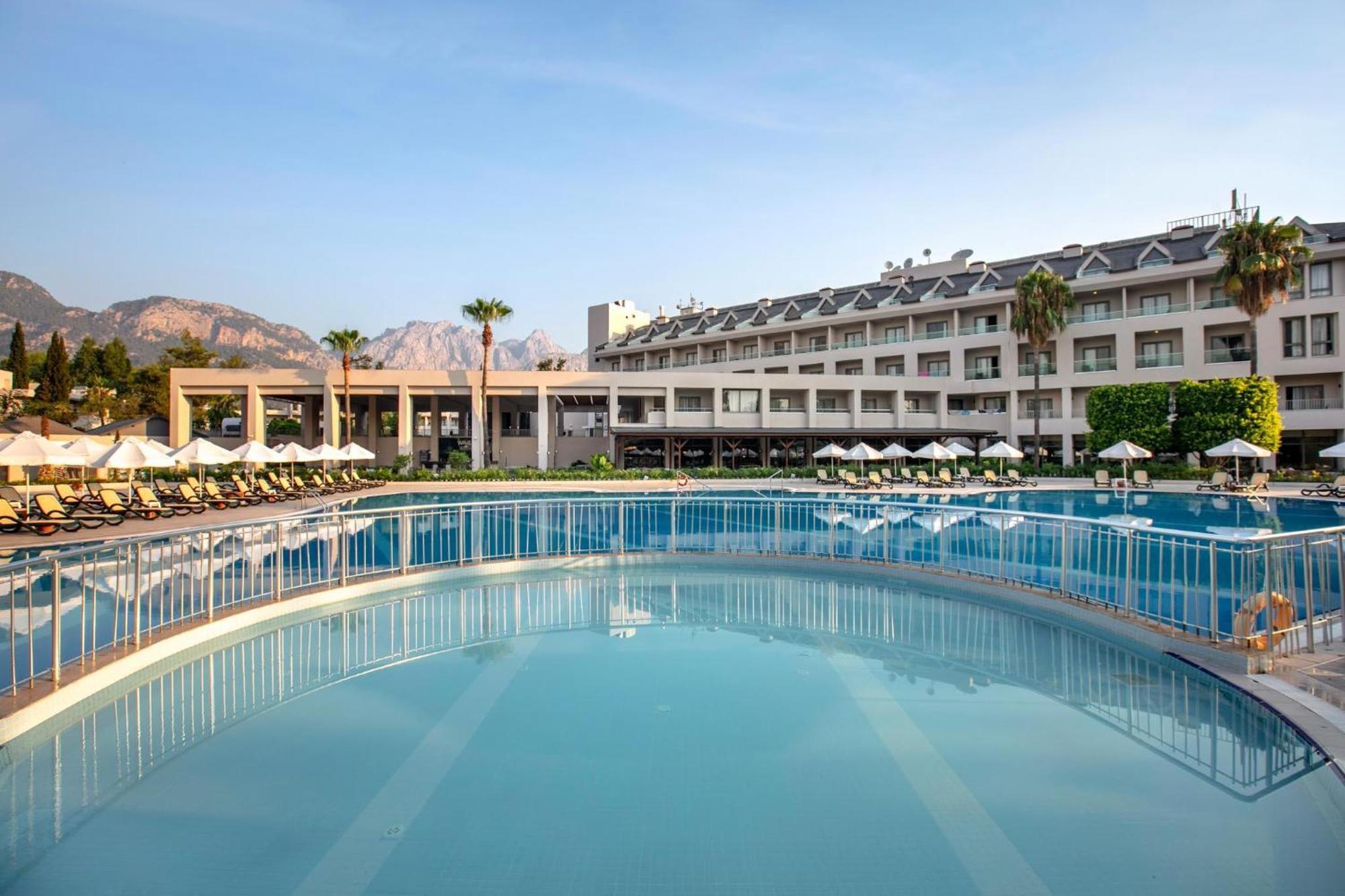 Greenwood Resort