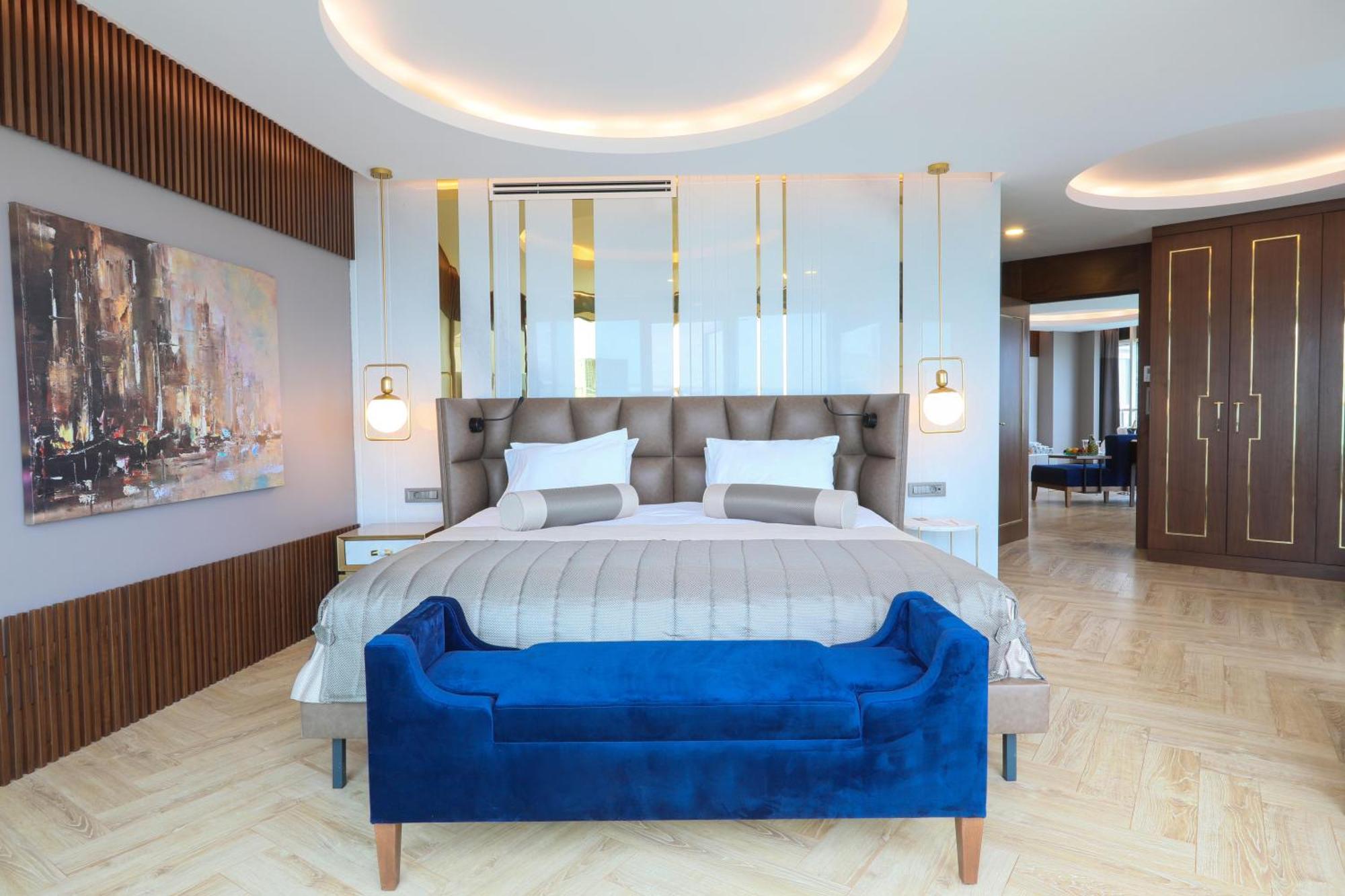 Sherwood Exclusive Lara 5* Antalya