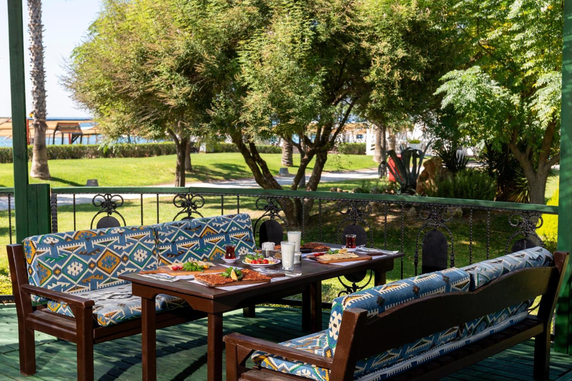 Sherwood Exclusive Lara 5* Antalya