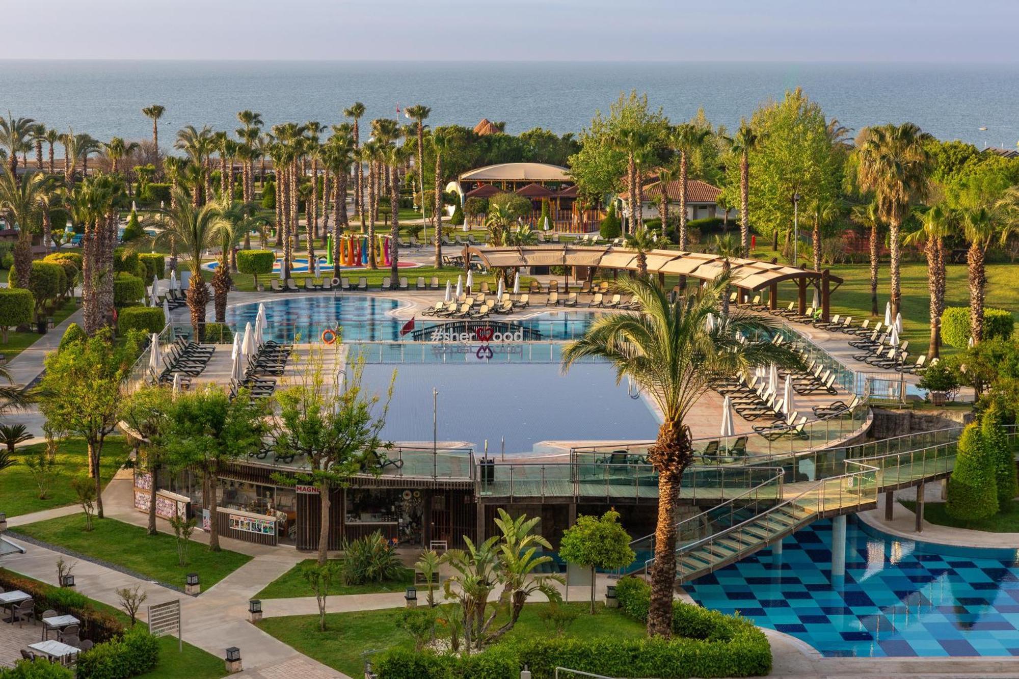 Sherwood Exclusive Lara Resort Antalya