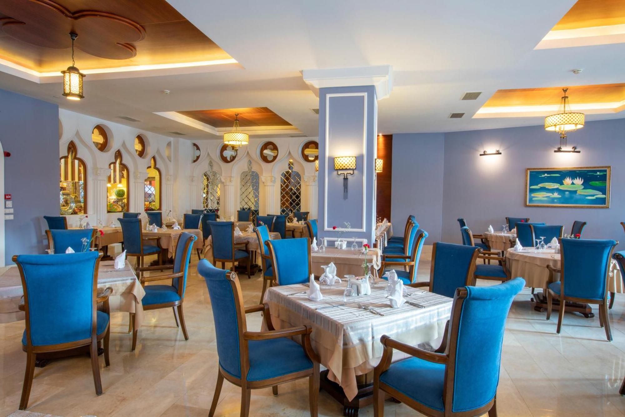 Resort Sherwood Exclusive Lara 5*
