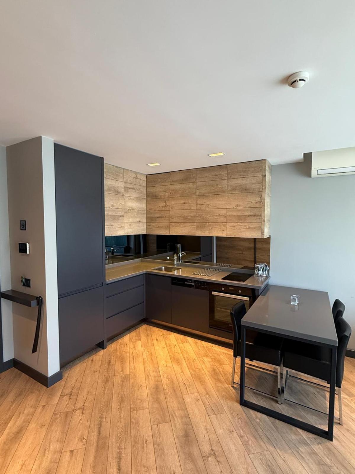 Z-suites * Antalya