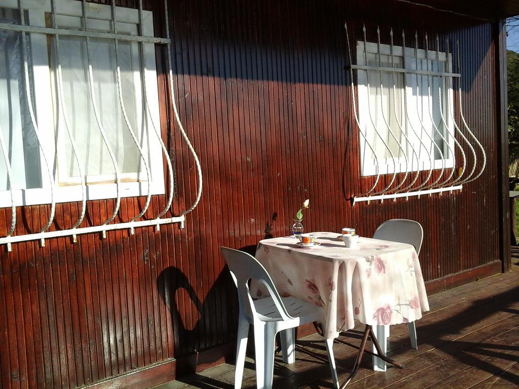 Vi̇ra Bungalow