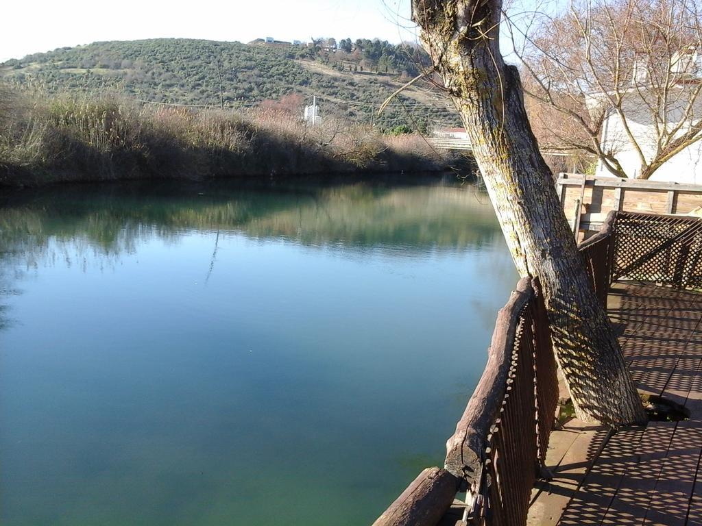 Vi̇ra Bungalow *