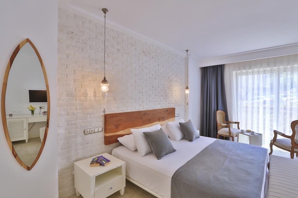 Arnna Hotel