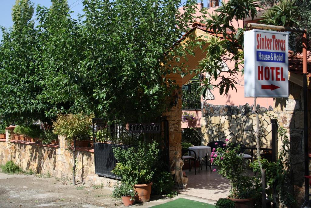 Sinter Terasse House 3*
