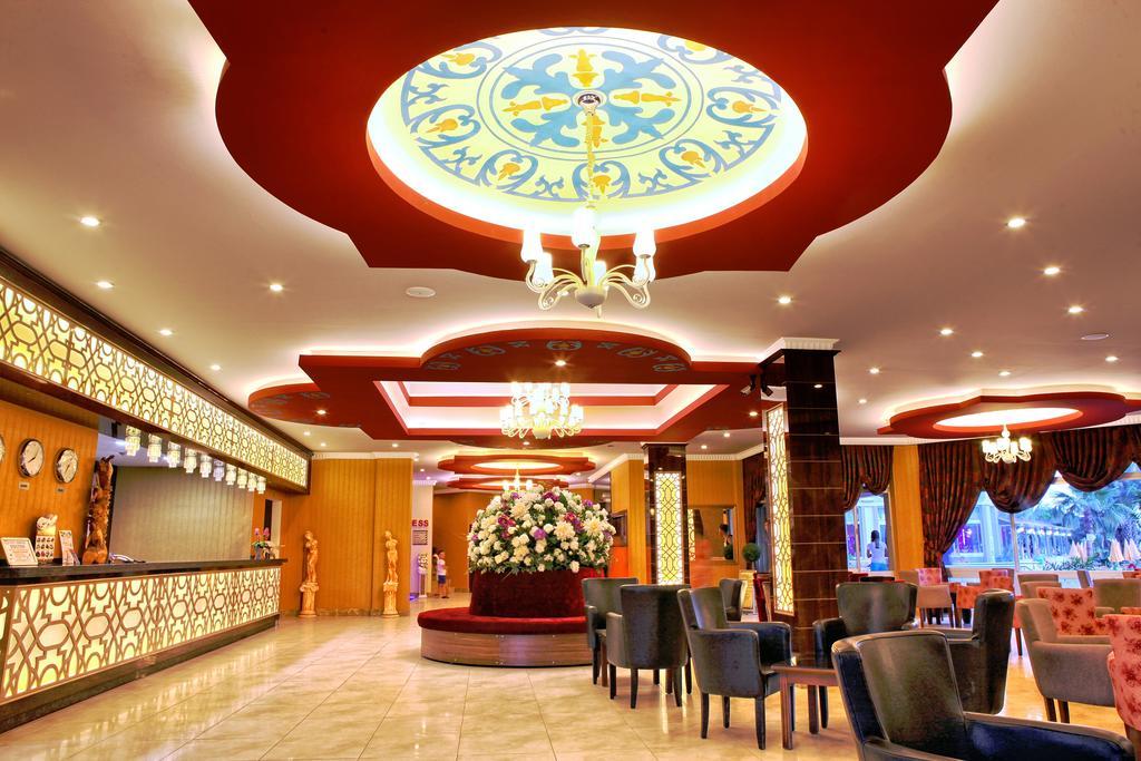 Resort Caretta 4*