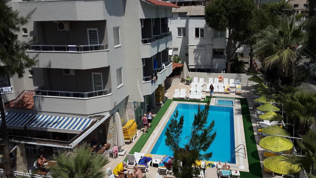Hotel Myra