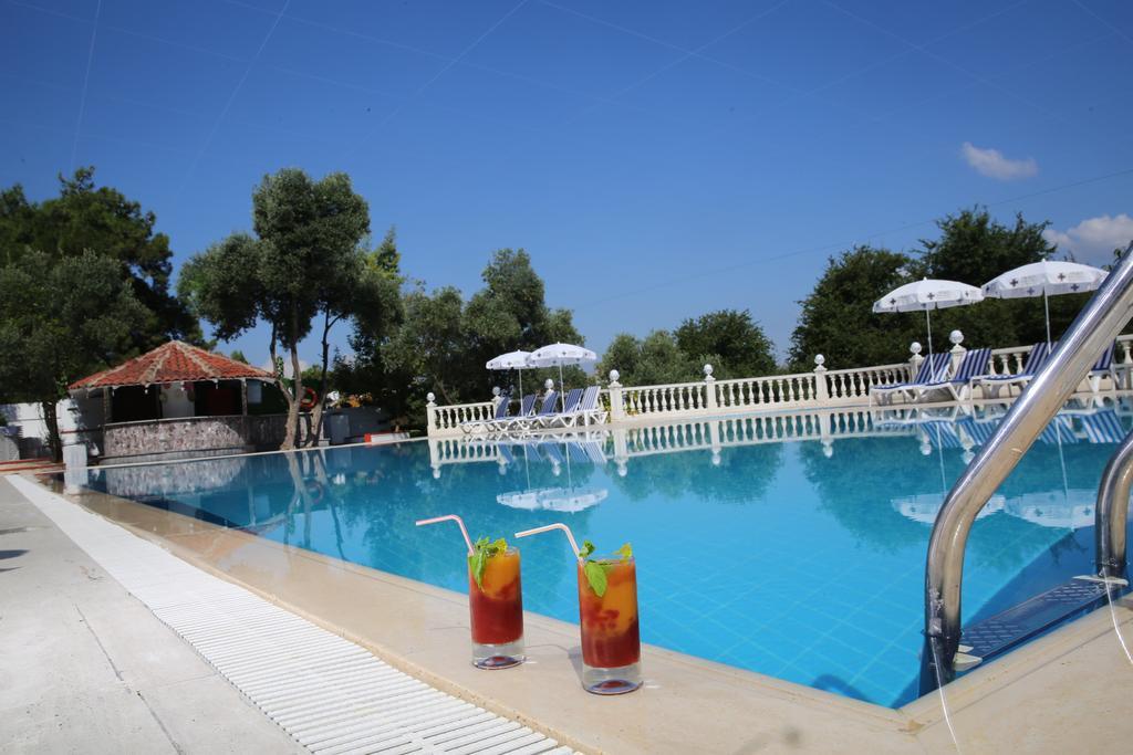 Merit Halki Palace 4* Heybeliada